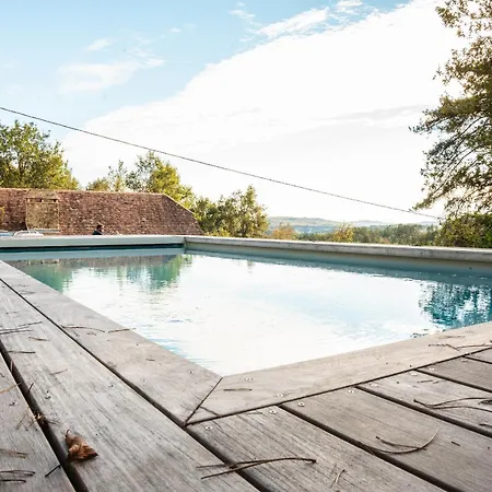 Holiday home Belle Maison Avec Piscine Chauffee Pour 6