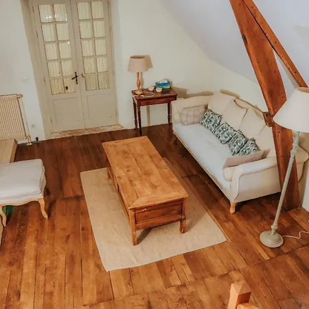 Holiday home Belle Maison Avec Piscine Chauffee Pour 6 *